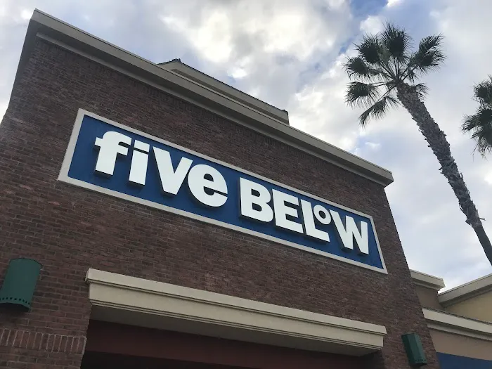 Five Below 5