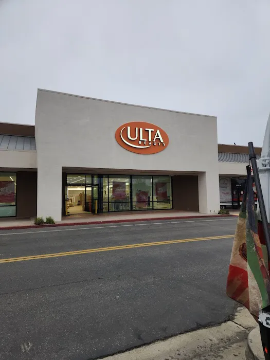 Ulta Beauty 0