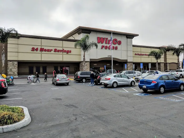 WinCo Foods 8
