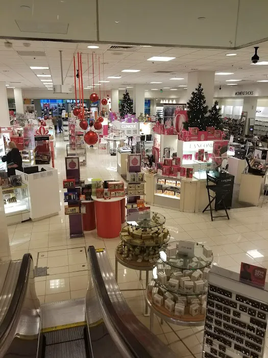 Macy's 0