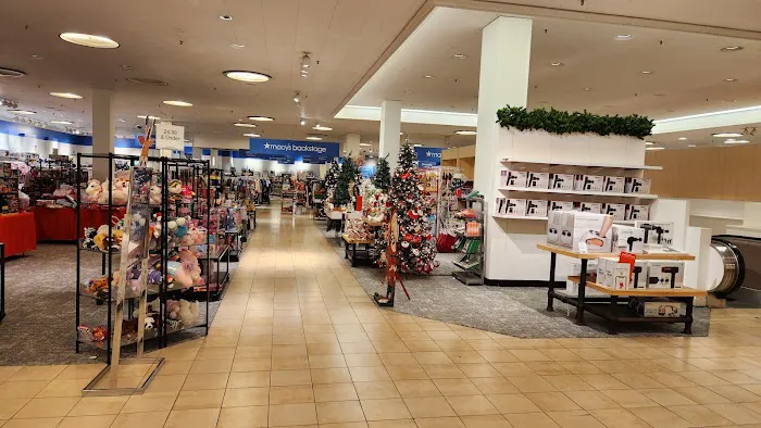 Macy's 3