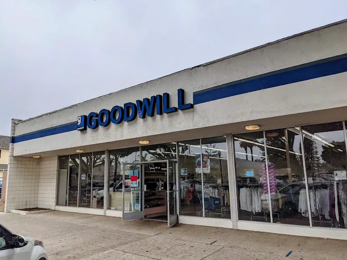 Goodwill Retail Store & Donation Center 0