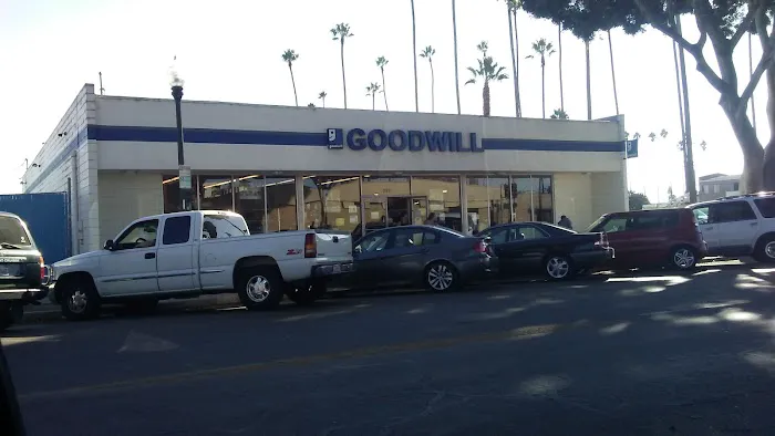 Goodwill Retail Store & Donation Center 7