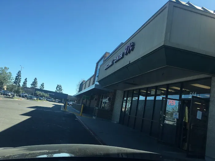 Discount Center 97 Cents Store 4