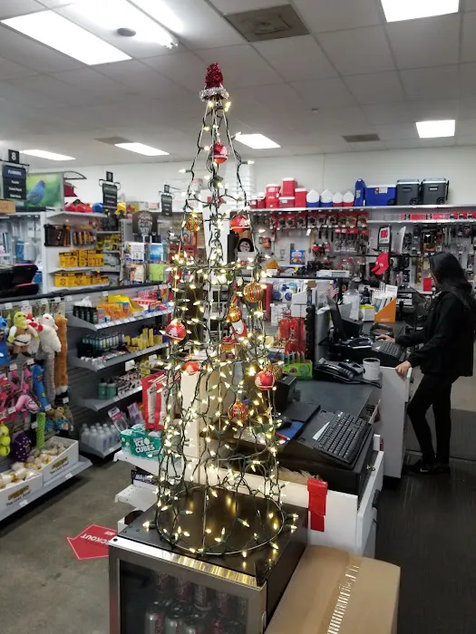 Franklin's Ace Hardware 0