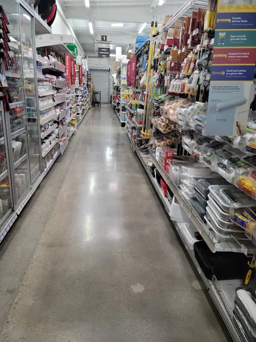 Franklin's Ace Hardware 8