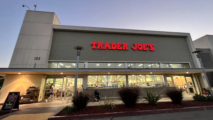 Trader Joe's 0