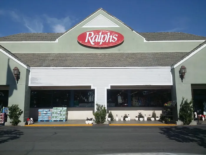 Ralphs 7