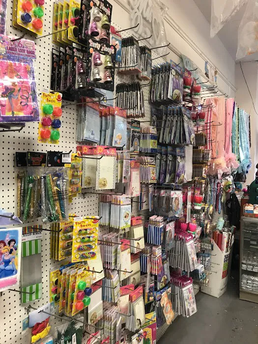 Under One Dollar Store 0