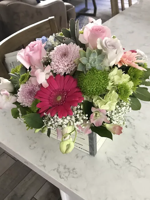 Casa Blanca Flowers 5