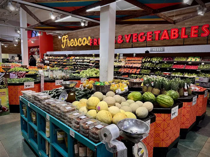 Vallarta Supermarkets 1