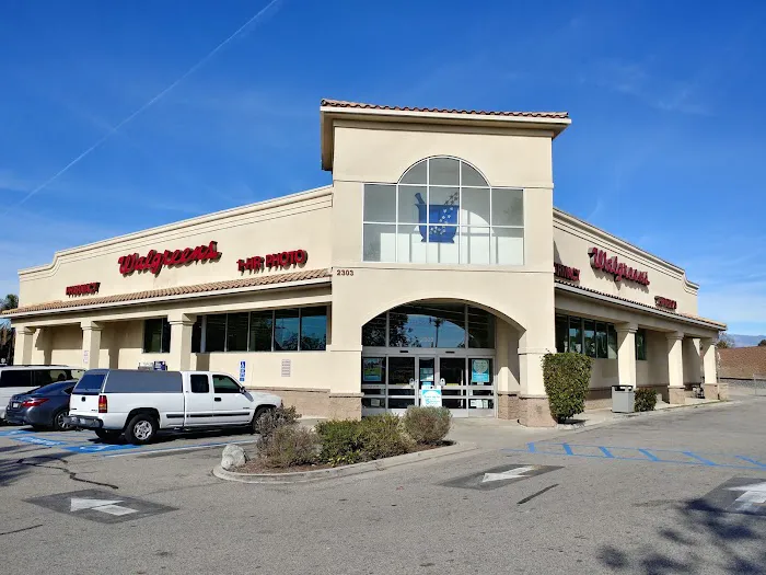 Walgreens 2