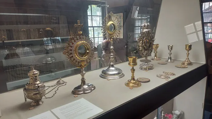 San Buenaventura Mission Gift Shop 9