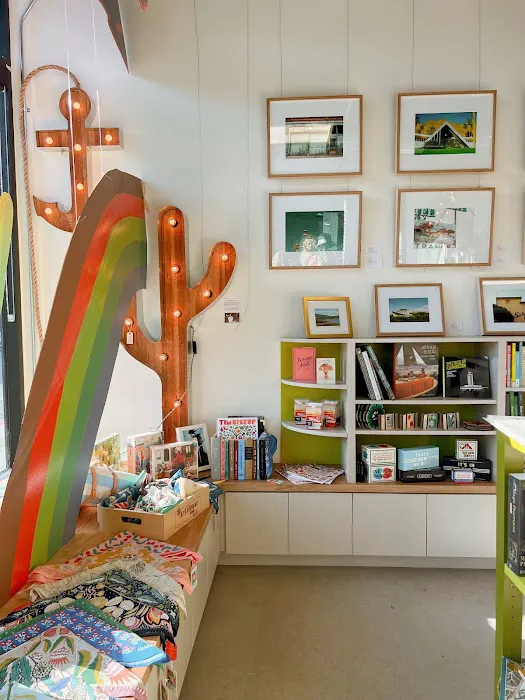 ArtHouse And Company 9