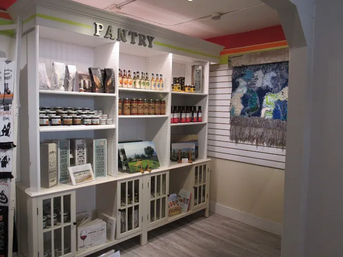 Very Ventura Gift Shop & Gallery 8
