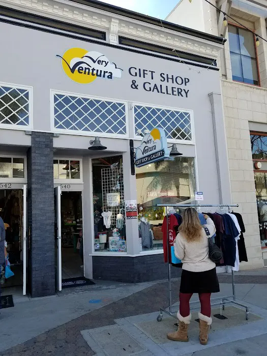 Very Ventura Gift Shop & Gallery 9