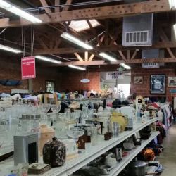 Avenue Thrift benefiting Boys & Girls Club ico