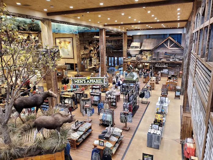 Bass Pro Shops 7