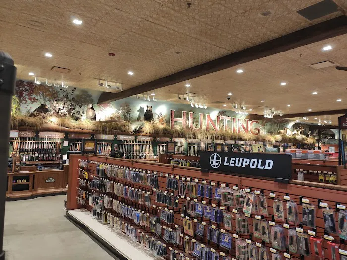 Bass Pro Shops 8