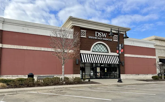 DSW Designer Shoe Warehouse 0