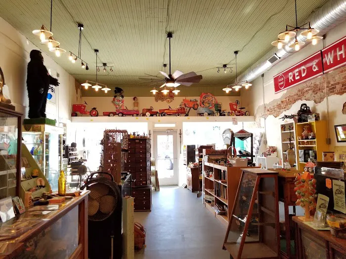Brown's Vintage & Variety 3