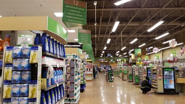 Publix Super Market at Harbour Pointe Shopping Center 8