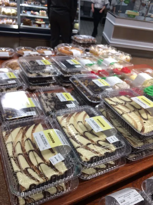 Publix Super Market at Harbour Pointe Shopping Center 6