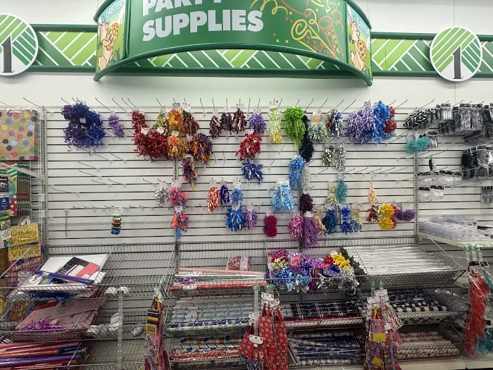 Dollar Tree 4