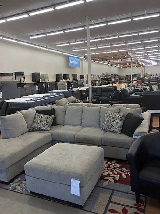 Big Lots 5