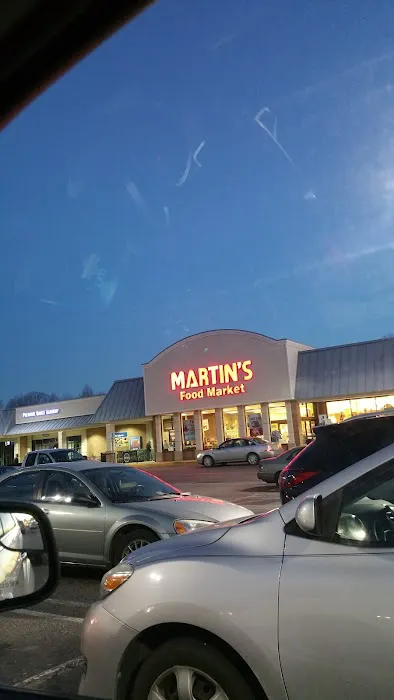 MARTIN'S 6