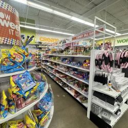 Five Below ico