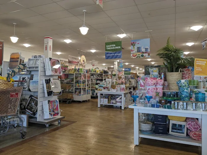 T.J. Maxx & HomeGoods 5