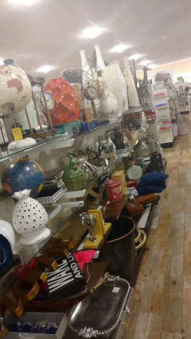 T.J. Maxx & HomeGoods 6
