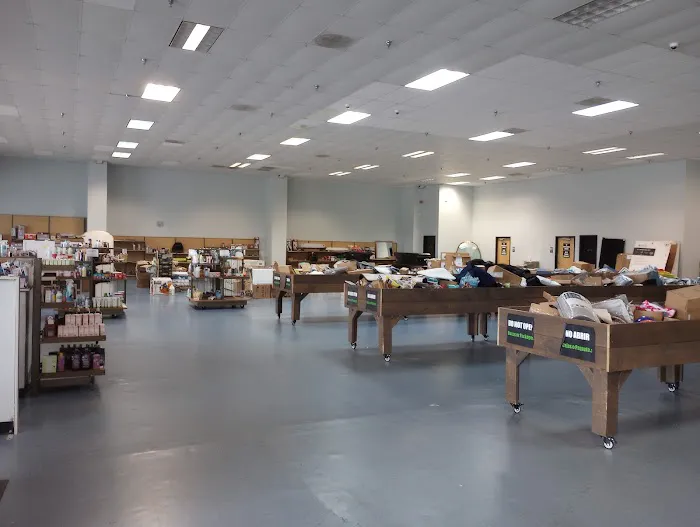 Discount Depot 4