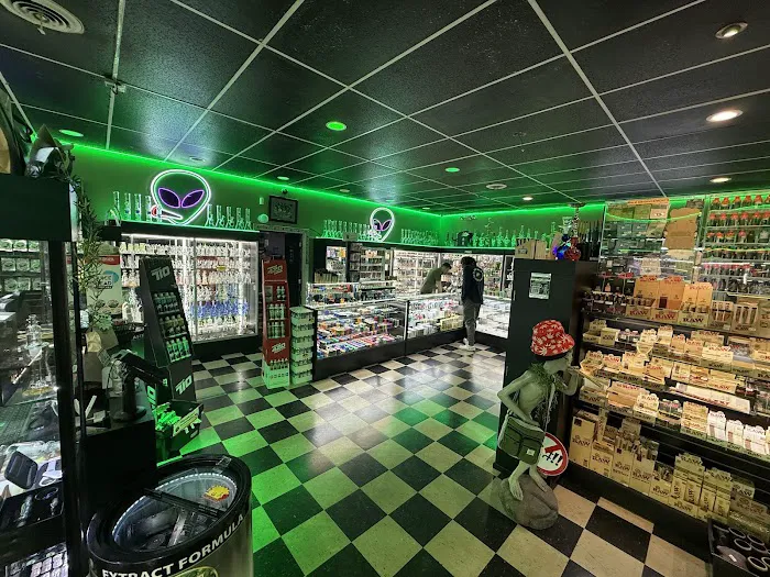 Area 51 Smoke Shop 4