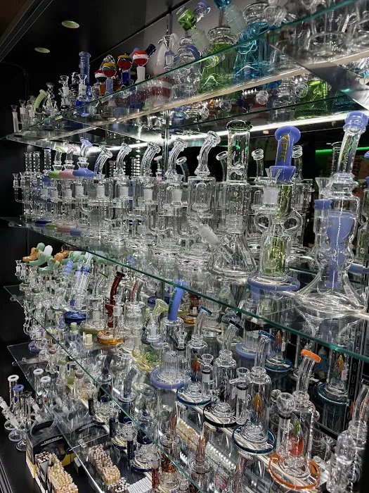 Area 51 Smoke Shop 7