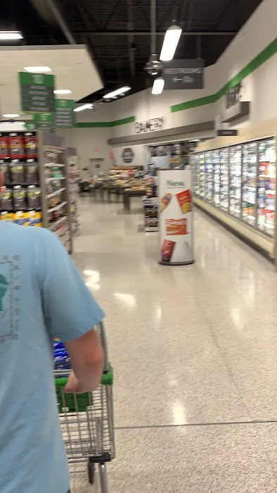 Publix Super Market at Charter Colony Shopping Center 8