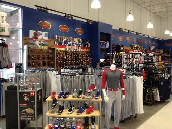 DICK'S Sporting Goods 1