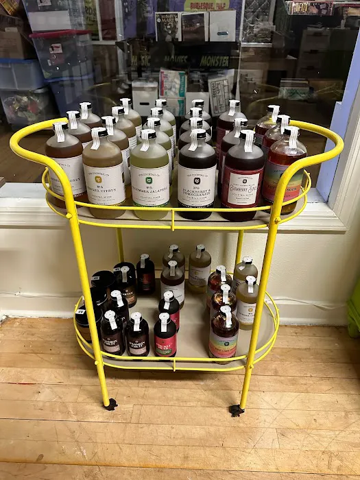 Frank's Market & Refillery 1