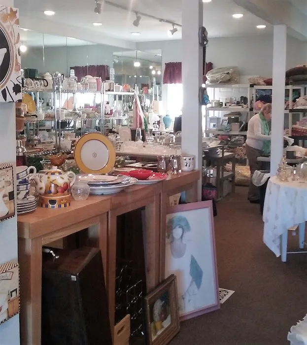 The Center Square Thrift Shop 2