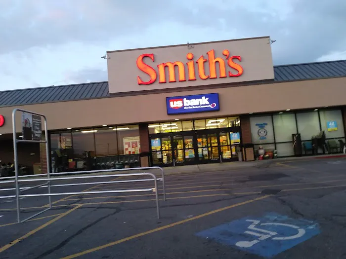 Smith's 1