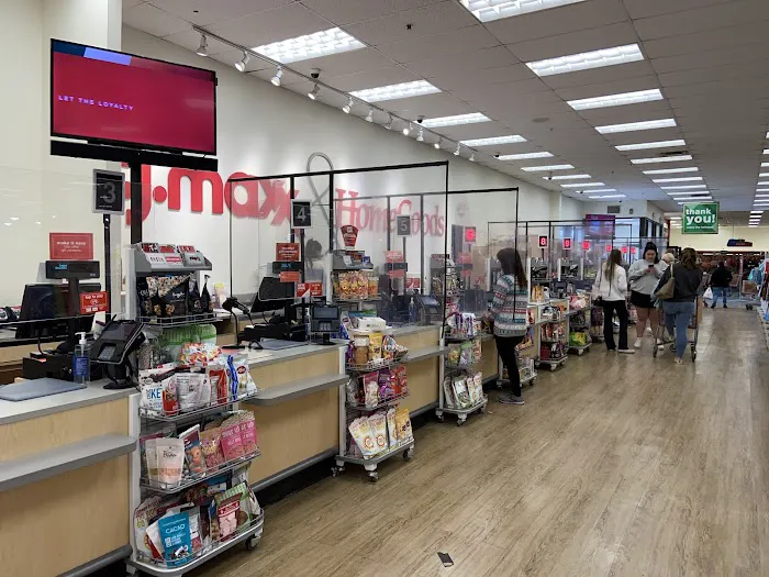 HomeGoods 8