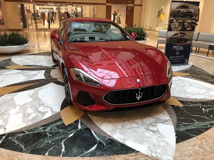Saks Fifth Avenue 6