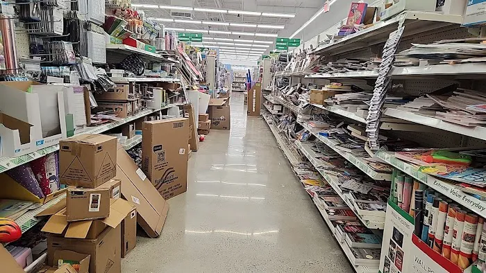 Dollar Tree 9