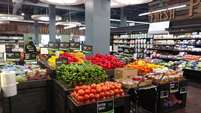 Evergreen Kosher Market 9