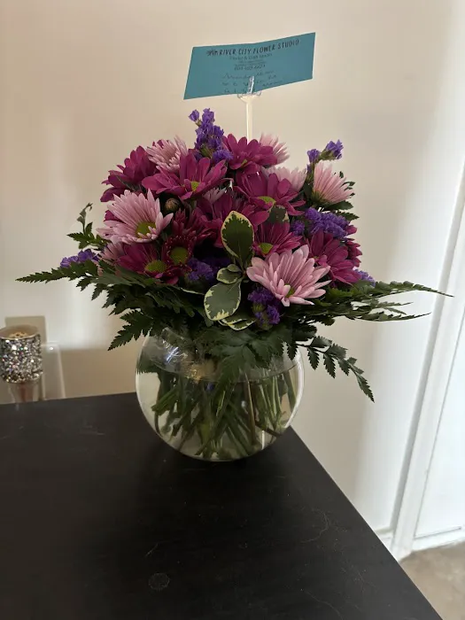 River City Flower Studio 9