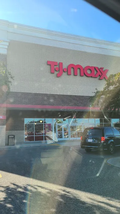 T.J. Maxx & HomeGoods 6