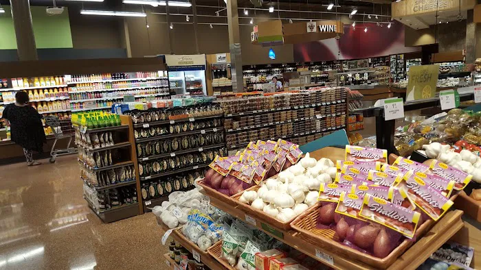 Publix Super Market at Colonial Square Shopping Center 8