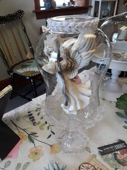 Treasures N Trinkets Gifts LLC 0