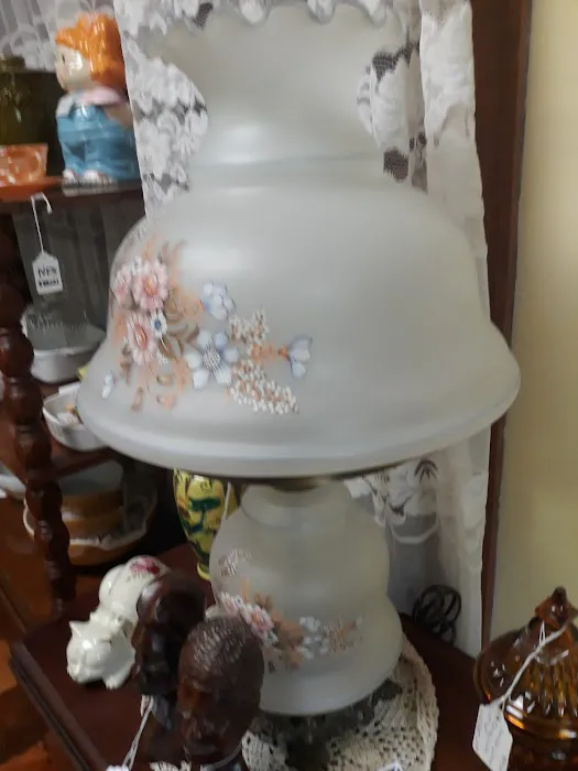 Treasures N Trinkets Gifts LLC 4
